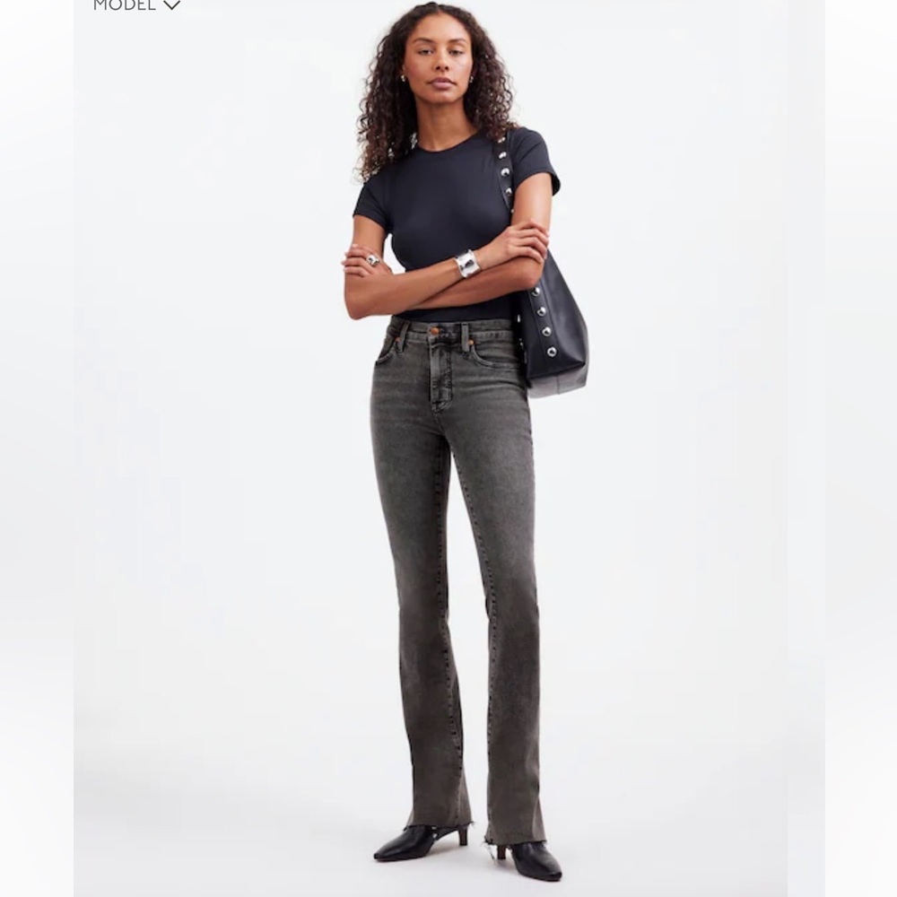 Madewell Kick Out Full-Length Jeans
Paynes‎ WashSuper Stretch